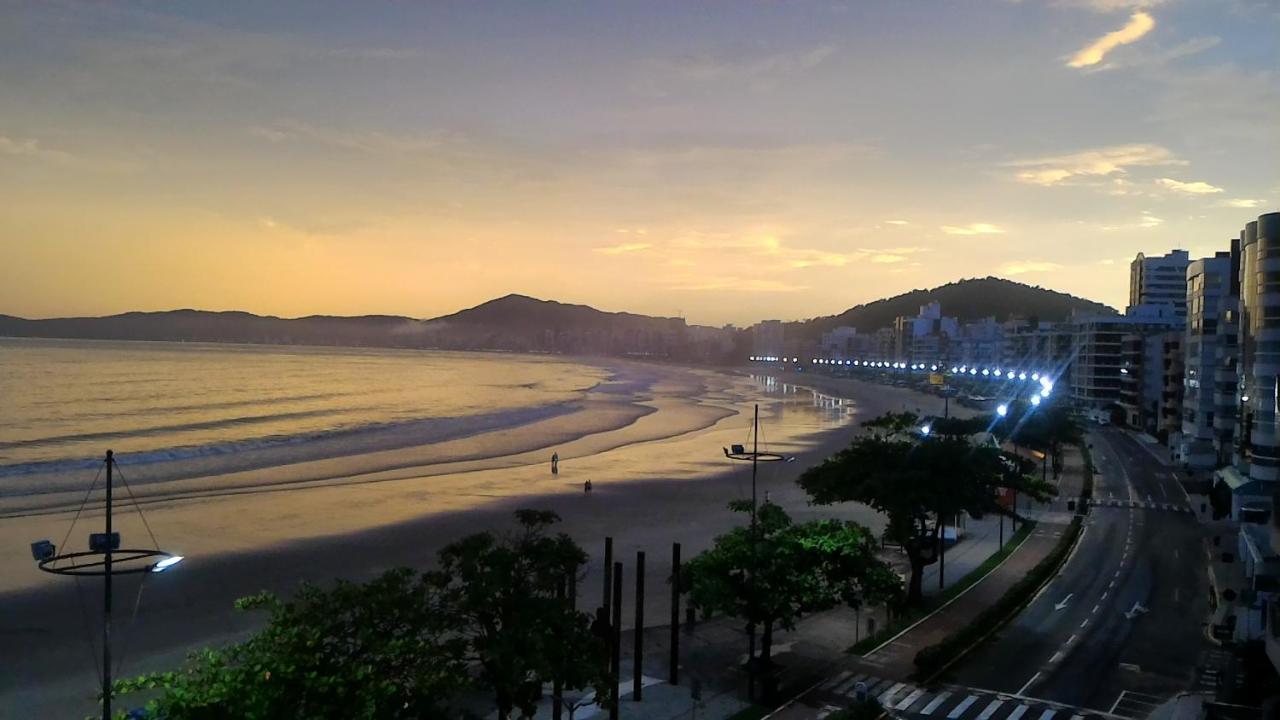 Apartamento De Cobertura Frente Para O Mar 伊塔佩马 外观 照片